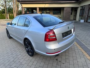 Skoda Octavia RS 2.0TDI DSG - 5