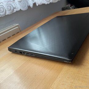 Lenovo IdeaPad Y50-70 - 5