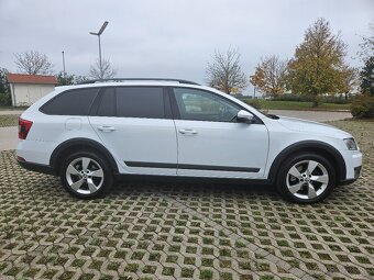 Škoda Octavia Scout 2.0TDI DSG - 5