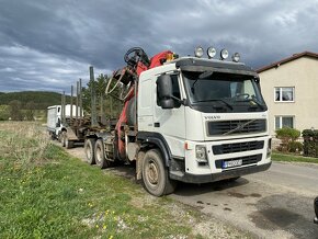 Predám lesovoz Volvo FM13  440 manuál 6x6 Euro 3 - 5