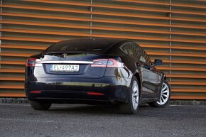 Tesla Model S S75D - 5