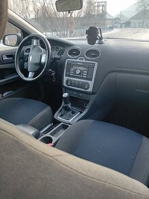 Ford focus 1,6i - 5