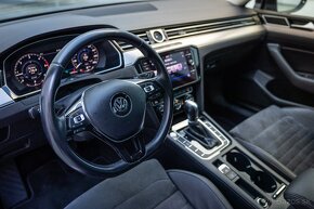 Prenájom auta Volkswagen Passat už od 25 €/deň - 5