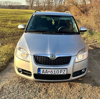 Škoda Fabia Combi 2 Elegance, 1.6 16V 77kW benzín - 5