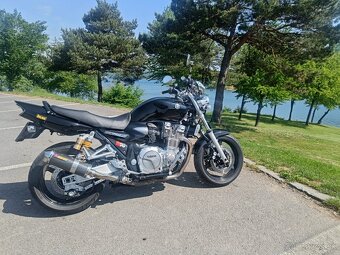 YAMAHA XJR 1300 - 5