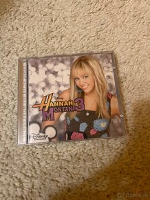 CD albumy - Madonna, Desmod, Hannah Montana, One Direction - 5