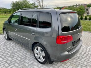 Volkswagen Touran 2.0tdi - 5