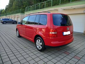 Volkswagen Touran 2.0 TDi Comfort-line - 5