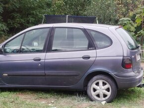 Renault mégane Scenic 1,6 16V - 5