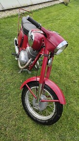 Jawa 250 (559) - 5