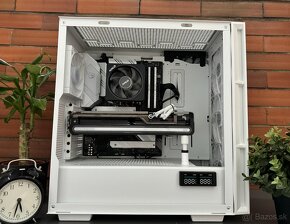 ➡️Ryzen 7 5700X3D\32GB\RX 7700XT\SSD-HDD\850W Zdroj\za48m - 5