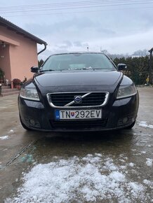 Volvo v50 - 5