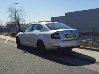 Škoda Octavia 2.0TDI Style - 5