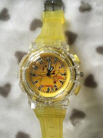 Nové svietiace hodinky Pokémon Pikachu - 5