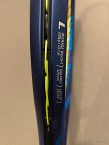 Predam tenisovú raketu Yonex EZONE - 5