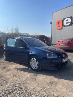 Volkswagen Golf 2.0 TDi - 5