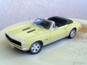 1:18 Chevrolet Corvette & Chevrolet Camaro - 5