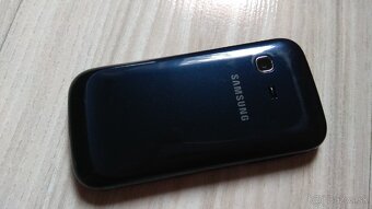 Samsung Galaxy Chat - 5