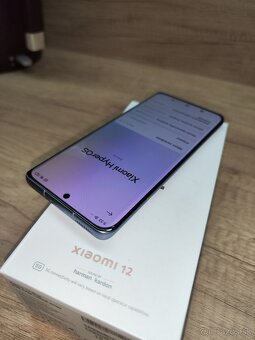 Predám Xiaomi 12 5G 8/256GB Top stav - 5