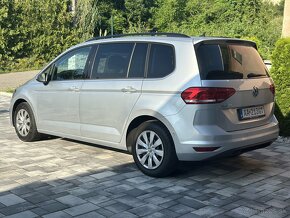 VOLKSWAGEN TOURAN DSG - 5