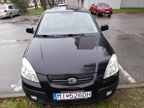 Kia RIO - 5