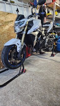 Suzuki GSR 750 2012 25kw - 5