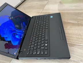 15.6"/Lenovo Notebook/i5/8GB RAM/256GB SSD/ 2x Grafika - 5