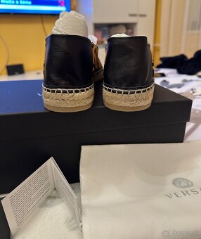 Predám pánske espadrilky Versace (44) - 5