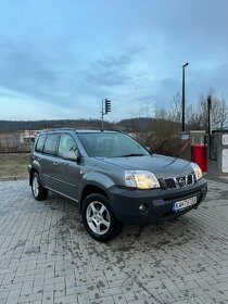 Nissan X-Trail 2.2 dCi - 5