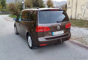 VW.Touran 2.0tdi m6, 7 miestne - 5