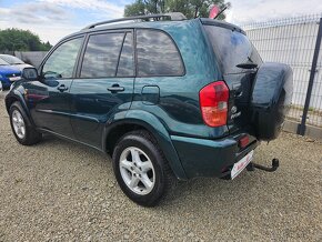 Toyota RAV4 2.0 D-4D 4X4 - 5