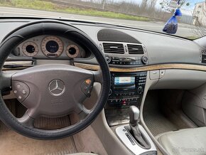 Mercedes-Benz W211 E320cdi 150kw automat - 5