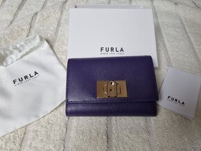 Damska kozena penazenka Furla - 5