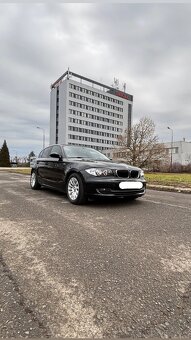 Predám BMW E87 118d facelift - 5