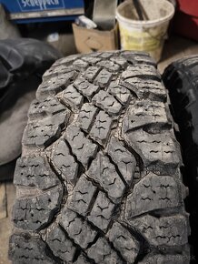 Goodyear Wrangler 235/75 r15 - 5