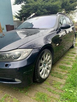 BMW e91 320d 130kw - 5