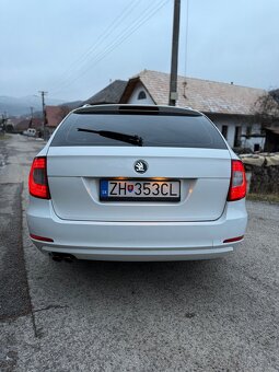 Škoda Superb 2.0 TDi DSG - 5