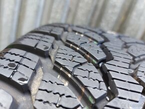 Špičkové zimné pneu Bridgestone Blizzak - 205/55 r16 - 5