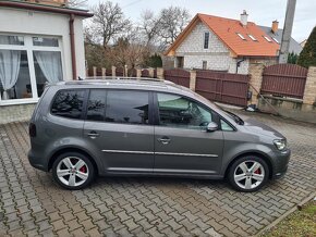 Volkswagen Touran 2.0 tdi 125kw dsg - 5