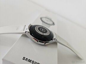 Samsung Galaxy Watch 4 Classic Silver 42mm - 5