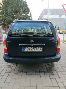 Opel Astra Caravan - 5