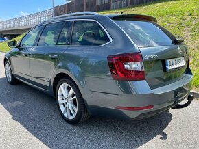 ŠKODA OCTAVIA COMBI 2.0TDI STYLE DSG - 5