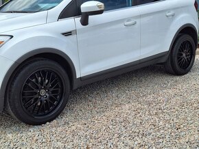 Ford Kuga 2.5T Titanium - 5