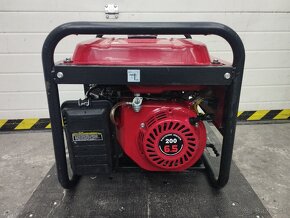 HONDA benzinovy 230V generator - 5