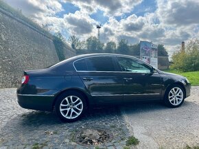 Volkswagen Passat 2.0TFSi - 5