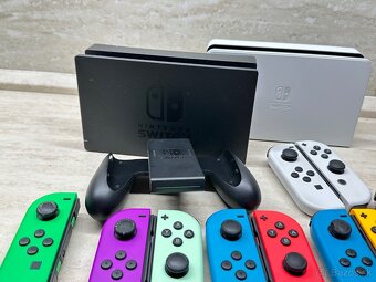 Nintendo Switch Oled (Joy-Con, Dock, držiak na joycony) - 5