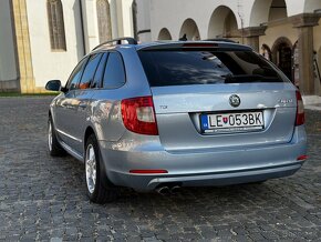 Škoda Superb 2.0 TDi CR CFFB 2010 PANO - 5