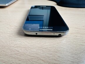 Samsung Galaxy S4 mini super stav - 5