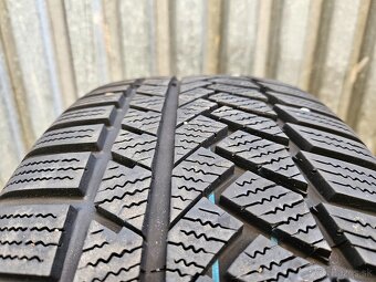 Zimné pneu Continental - 225/55 r16 - 5