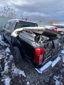 Nissan Navara DoubleCab 2.5 - 5